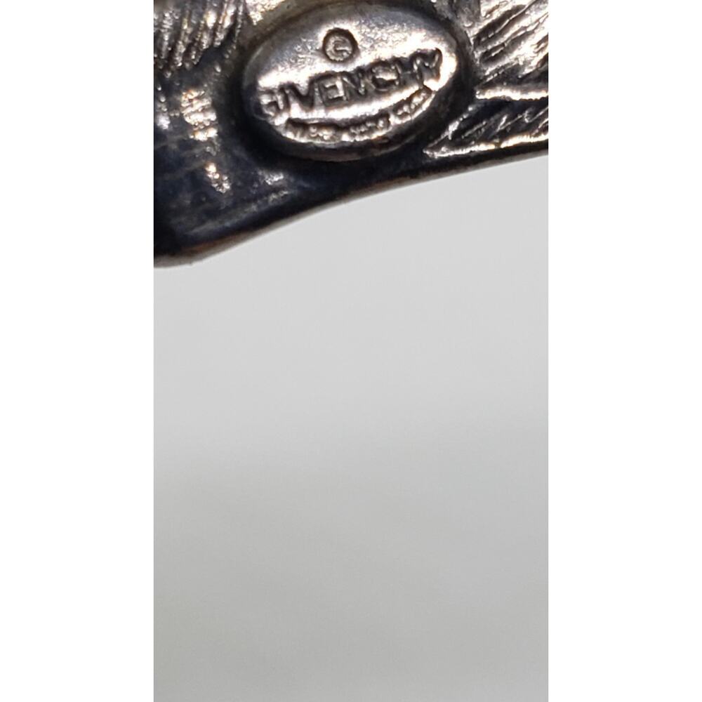 Vintage Givenchy Love Knot Brooch Signed 1970s Designer Silver Metal Pin - Picture 8 of 10